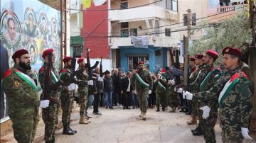 حركة فتح تشيع الشهيد القائد اللواء بحري جواد خليل جادالله في مخيم برج الشمالي