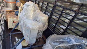 بالفيديو والصور: معمل نقال لتصنيع المخدرات!