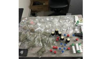 أطلق النار على عناصر الأمن خلال المداهمة مروج مخدرات يفارق الحياة أطلق النار على عناصر الأمن خلال المداهمة مروج مخدرات يفارق الحياة