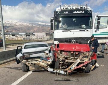 النشرة: سقوط جرحى في حادث سير على الأوتستراد العربي في البقاع