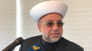 عبد الرزاق عرض مع الشيخ عمرو للتطورات: للالتفاف حول الثوابت الوطنية الجامعة