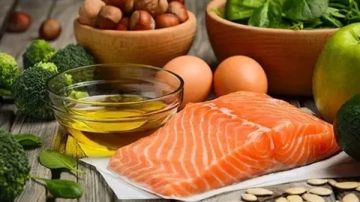 أطعمة يمكنك الإستمتاع بها دون خوف من زيادة الوزن.. اليكم ابرزها