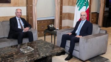 الحجار بحث مع السفير الفرنسي في التحضيرات لمؤتمر دعم الجيش في باريس