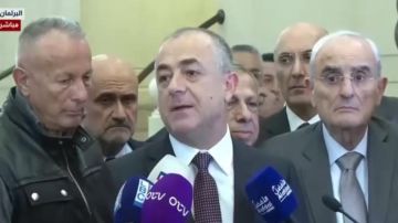 ما قاله بو صعب بعد اجتماعه مع العسكريين...