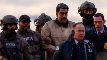 مادورو ينفي التهم الموجهة إليه أمام محكمة نيويورك ويؤكد: أنا أسير حرب