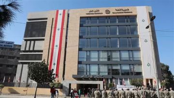 انتحال صفة ضابط توقيف شخص بعد إيهام المواطنين