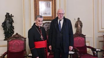 وزير العدل من بكركي: ترقية غراسيا القزي غير ملائمة رغم قرينة البراءة وزير العدل من بكركي: ترقية غراسيا القزي غير ملائمة رغم قرينة البراءة