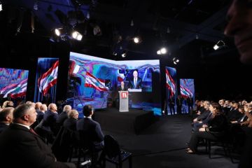 حفل اطلاق ترشيح ارشيف تلفزيون لبنان الى سجل ذاكرة العالمفي اليونيسكو برعاية وحضور الرئيس عون في مبنى الحازمية