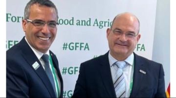 هاني عقد سلسلة لقاءات في برلين على هامش مشاركته في المنتدى العالمي للزراعة والغذاء هاني عقد سلسلة لقاءات في برلين على هامش مشاركته في المنتدى العالمي للزراعة والغذاء