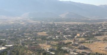 النشرة: العثور على قنبلة عنقودية قرب منزل مواطن في سحمر والجيش يعمل على معالجة الوضع