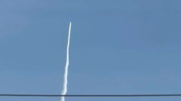 محلقة إسرائيلية ألقت قنبلة وسط العديسة وإطلاق صاروخ إسرائيلي قرب الحدود جراء تجربة لإحدى الشركات محلقة إسرائيلية ألقت قنبلة وسط العديسة وإطلاق صاروخ إسرائيلي قرب الحدود جراء تجربة لإحدى الشركات