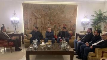 كرامي بحث مع نقيب الصيادلة في حماية المهنة من التجاوزات