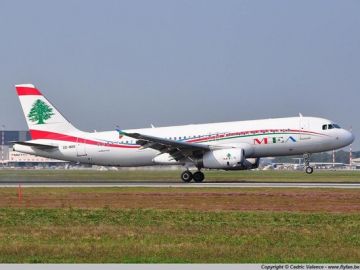 مصرف لبنان نفى ما يتداول عن بيع شركة طيران الشرق الأوسط كليا أو جزئيا مصرف لبنان نفى ما يتداول عن بيع شركة طيران الشرق الأوسط كليا أو جزئيا