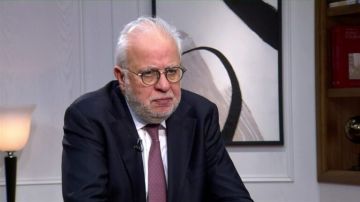 وزير العدل: يجب تحييد لبنان والطرف السوري متمسك بعد التقدم بأي طلب يمس بالسيادة اللبنانية وزير العدل: يجب تحييد لبنان والطرف السوري متمسك بعد التقدم بأي طلب يمس بالسيادة اللبنانية