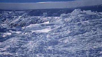 إنهيار ثلجي كبير جدا في بلدة لبنانية وتحذير لممارسي الرياضات الشتوية