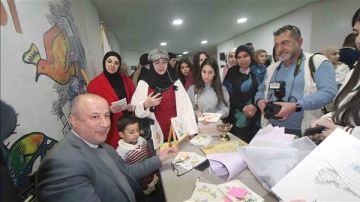 ندوة وتوقيع لكتاب قال الهدهد لسلطان ناصر الدين في ثانوية السفير