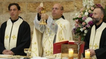 الاباتي محفوظ ترأس القداس في دير مار انطونيوس البادواني في غزير