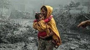 ضحايا شتاء غزة إلى ارتفاع.. وفاة رضيع في دير البلح جراء البرد القارس