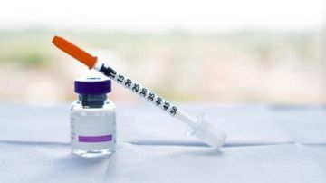 طبيب تجميل... Fake! طبيب تجميل... Fake!