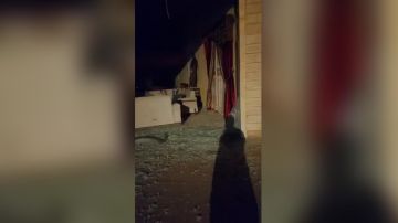 بالفيديو: أضرار كبيرة بعد الغارة بالفيديو: أضرار كبيرة بعد الغارة