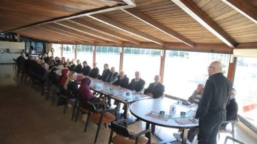 مركز الضمان الاجتماعي في صور يقيم فطورا تكريميا احتفاء بتثبيت الزملاء المياومين في الملاك مركز الضمان الاجتماعي في صور يقيم فطورا تكريميا احتفاء بتثبيت الزملاء المياومين في الملاك