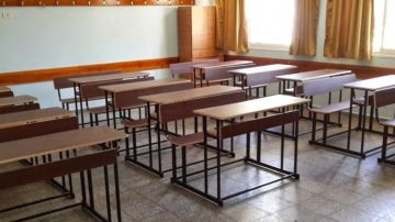 المعلمون المتعاقدون: نحمل وزير المال مسؤولية خنق حقوقنا