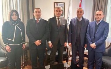 وفد من تاتش زار وزير الصناعة وبحث حول سبل التعاون بين الجانبين