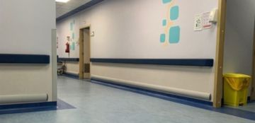 إصابة إبنة مقدمة برامج لبنانية بفيروس أصعب من كورونا: أنا بالمستشفى شي بوجع القلب