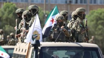 اشتباكات حلب: قتلى وجرحى وتعليق الرحلات الجوية