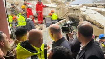 بالفيديو: الحجار تابع عمليات الإنقاذ في طرابلس... وهذا ما قاله