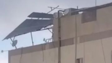 فيديو لألواح طاقة شمسية تطير في الهواء