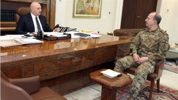 عون وهيكل يبحثان أمن الجنوب.. والتحضيرات لزيارة واشنطن! عون وهيكل يبحثان أمن الجنوب.. والتحضيرات لزيارة واشنطن!