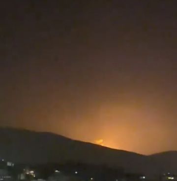 غارة من طائرة حربية معادية على وادي برغز