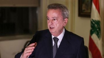 إصدار مذكرة إلقاء قبض بحق رياض سلامة