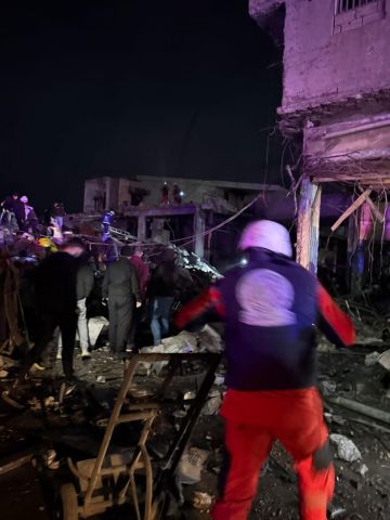 بالفيديو: عدوان اسرائيلي يستهدف المدينة الصناعية في صيدا بالفيديو: عدوان اسرائيلي يستهدف المدينة الصناعية في صيدا