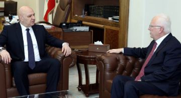 ضاهر هنأ الرئيس عون بمناسبة مرور عام على انتخابه ضاهر هنأ الرئيس عون بمناسبة مرور عام على انتخابه