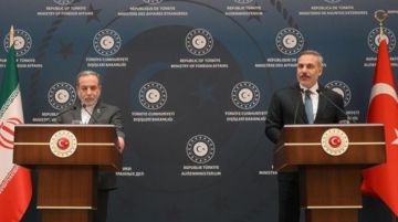 عراقجي من اسطنبول: أي حماقة يرتكبها الكيان الإسرائيلي ستؤدي إلى حرب تشمل المنطقة برمتها عراقجي من اسطنبول: أي حماقة يرتكبها الكيان الإسرائيلي ستؤدي إلى حرب تشمل المنطقة برمتها