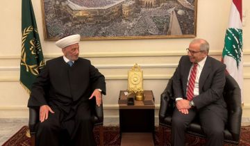 ماذا دار بين سلام ودريان؟