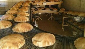 نقابات الأفران والمخابز في لبنان تبحث أزمة إجازات العمل