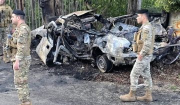 العدو الإسرائيلي يستهدف سيارة في زيتا وورشة في الطيبة نتنياهو: جهود لبنان مشجعة لكن غير كافية و الحزب في جنوب الليطاني العدو الإسرائيلي يستهدف سيارة في زيتا وورشة في الطيبة نتنياهو: جهود لبنان مشجعة لكن غير كافية و الحزب في جنوب الليطاني