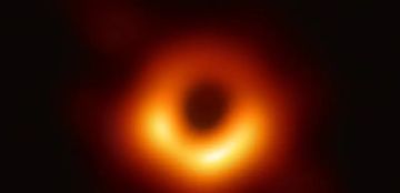 لأول مرة بالتاريخ.. علماء الفلك يرصدون حركة ثقب أسود لأول مرة بالتاريخ.. علماء الفلك يرصدون حركة ثقب أسود