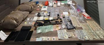 الجيش: توقيف مواطنين لارتكابهما جرائم مختلفة منها ترويج المخدرات وحيازة أسلحة حربية