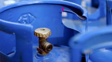 تحذير من انقطاع الغاز في لبنان؟!