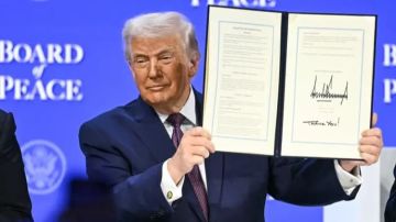 ترامب يعلن خارطة عالمية: تدمير نووي إيران وتشكيل مجلس سلام ترامب يعلن خارطة عالمية: تدمير نووي إيران وتشكيل مجلس سلام