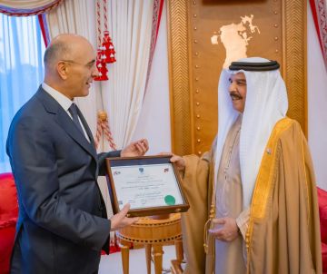 البحرين في قلب أرز لبنان... وهدية مميزة من الحجار البحرين في قلب أرز لبنان... وهدية مميزة من الحجار