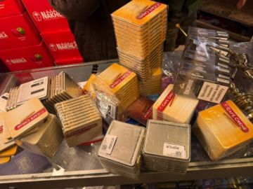 الريجي ضبطت مصنوعات تبغية مهربة ومزورة في الليلكي وحي اللجا