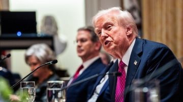 ترامب: الولايات المتحدة مستعدة لبيع النفط لروسيا والصين ترامب: الولايات المتحدة مستعدة لبيع النفط لروسيا والصين