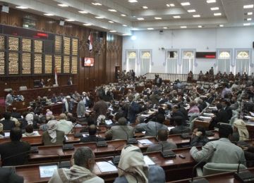 صنعاء تحذر: اليمن رقم صعب لا يقبل القسمة... أي تحركات معادية ستكون أهدافا للقوات المسلحة