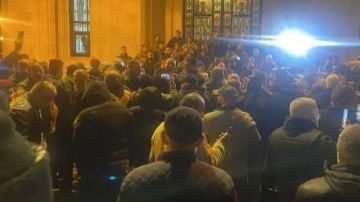 غضب شعبي غير مسبوق: احتقان متراكم! غضب شعبي غير مسبوق: احتقان متراكم!