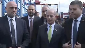 عيسى من المرفأ: كأني بأميركا.. شي بيبيض الوج